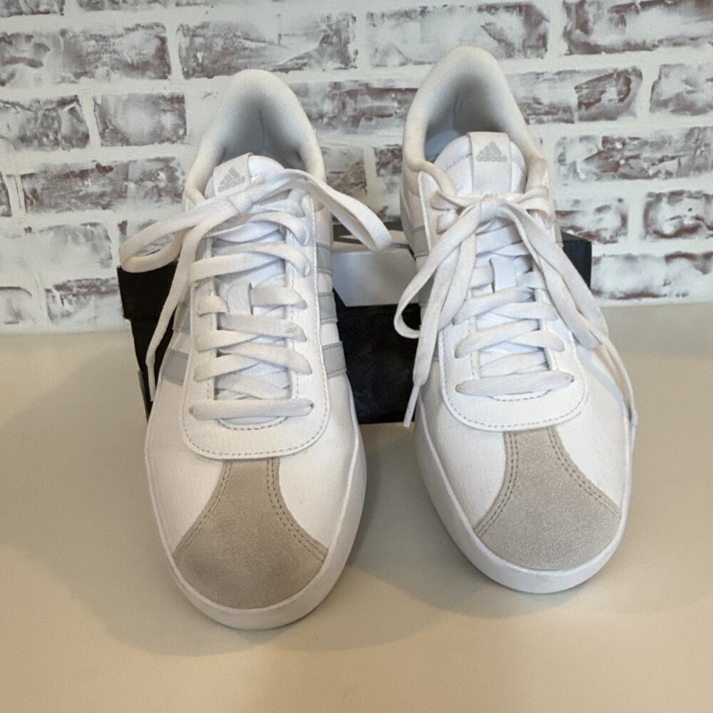 adidas Women's Vl Court 3.0 Sneaker, White/Halo Blue/Grey, 10 Classic Tennis